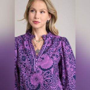 Umgee Purple and Blue Floral button down Blouse size small NWT